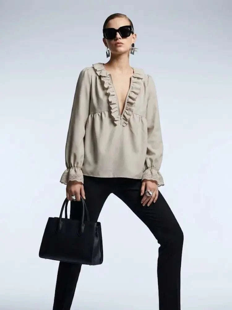 Women's Blouse V-Neck Ruffle BYMANYC ® New York GREENWICH RUFFLE BLOUSE - New Collection