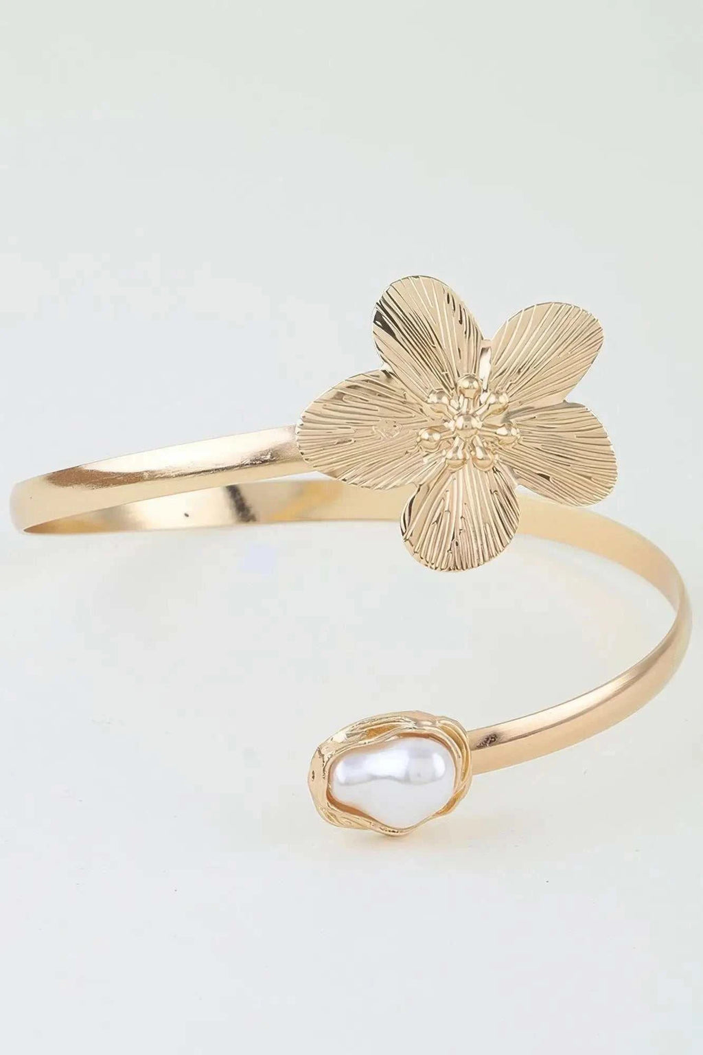 Women's Bracelet Arm Cuff Floral BYMANYC ® New York HUDSON FLOWER - New Collection