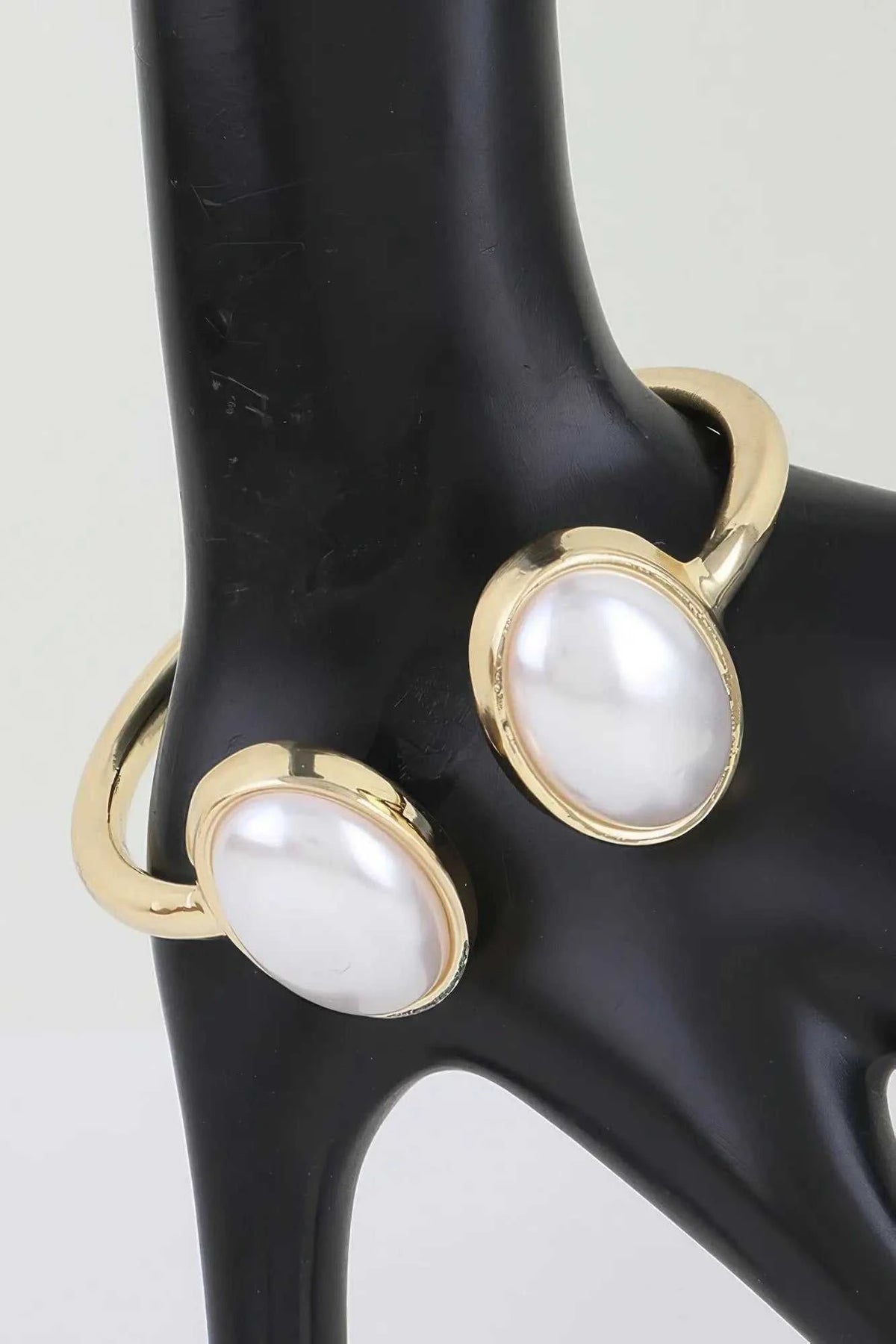 Women's Bracelet Cuff Pearl BYMANYC ® New York MADISON PEARL CUFF - New Collection