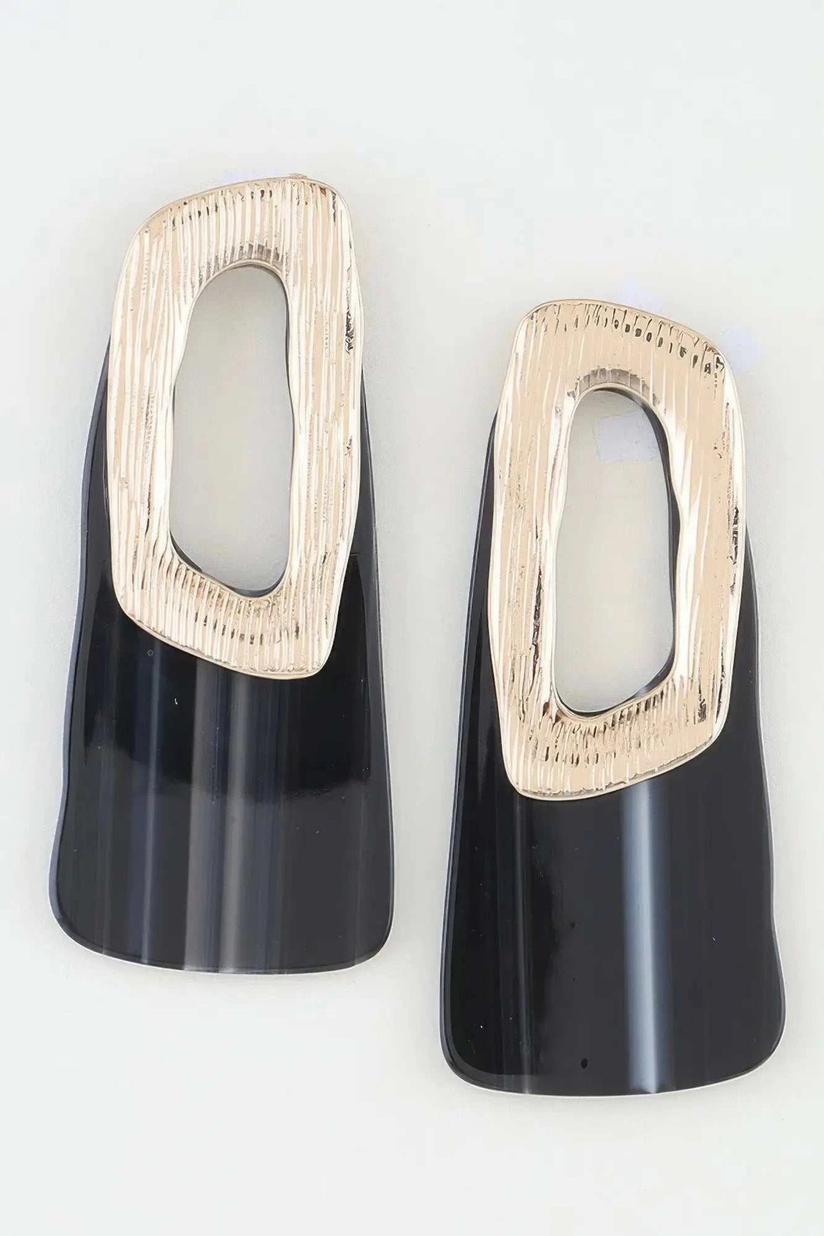 Women's Drop Earrings Modern Retro Streak Fashion BYMANYC ® New York VINTAGE CONTEMPORARY STRIPED STATEMENT DANGLE - New Collection