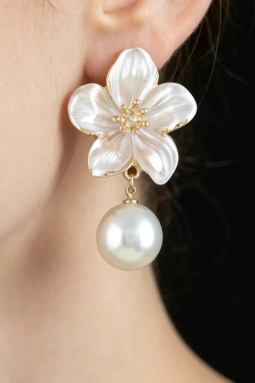 Women's Drop Earrings Pearl Flower Accent BYMANYC ® New York ELEGANT FLORAL DANGLE EARRINGS - New Collection