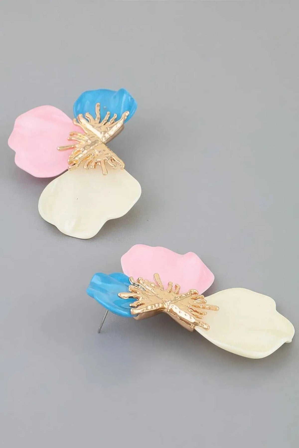 Women's Earrings Studs Floral BYMANYC ® New York HAMPTONS SCALE FLOWER - New Collection