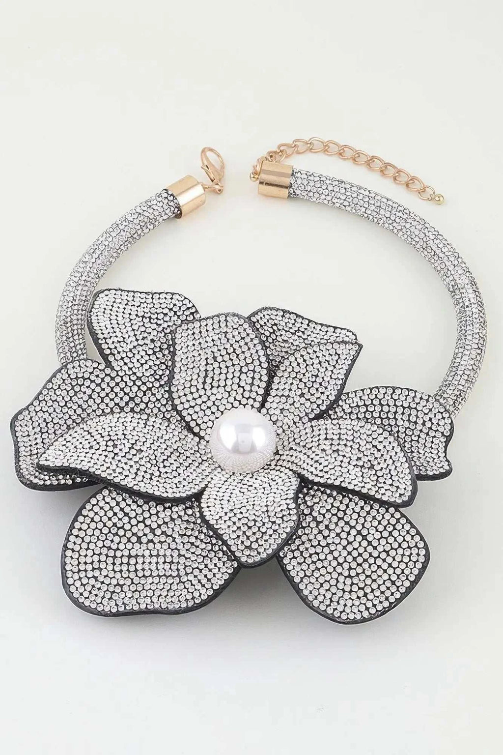 Women's Necklace Choker Floral BYMANYC ® New York SOHO BEJEWELED BLOOM - New Collection