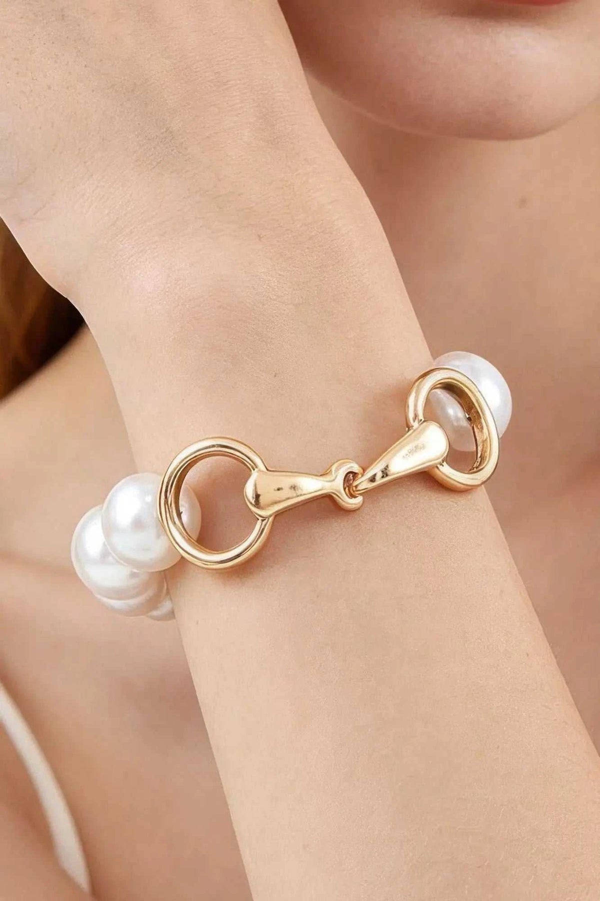 Women's Toggle Bracelet Pearl Beaded BYMANYC ® New York ELEGANT LUSTROUS BEADED PULSERA - New Collection